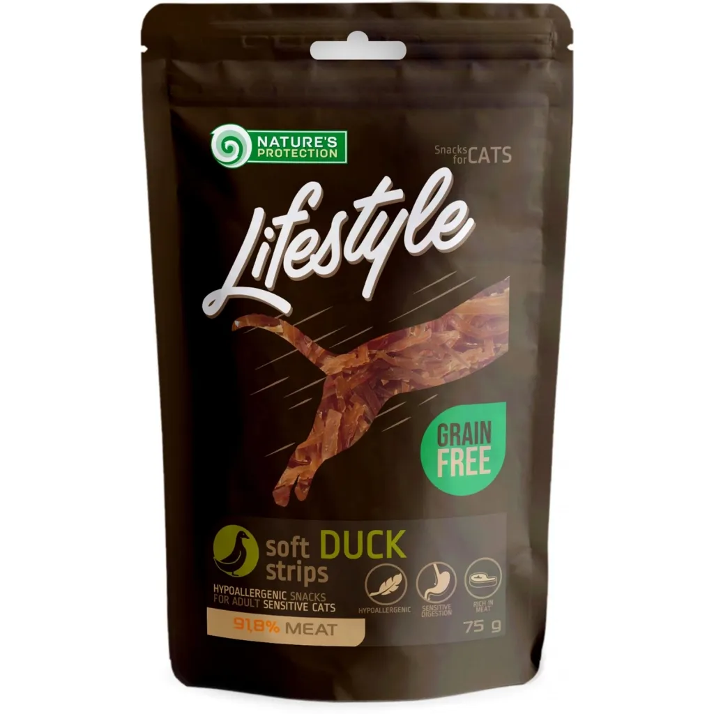 Лакомство для кошек Nature's Protection Lifestyle Snack For Cats Soft Duck Strips 75 г (SNK46152)