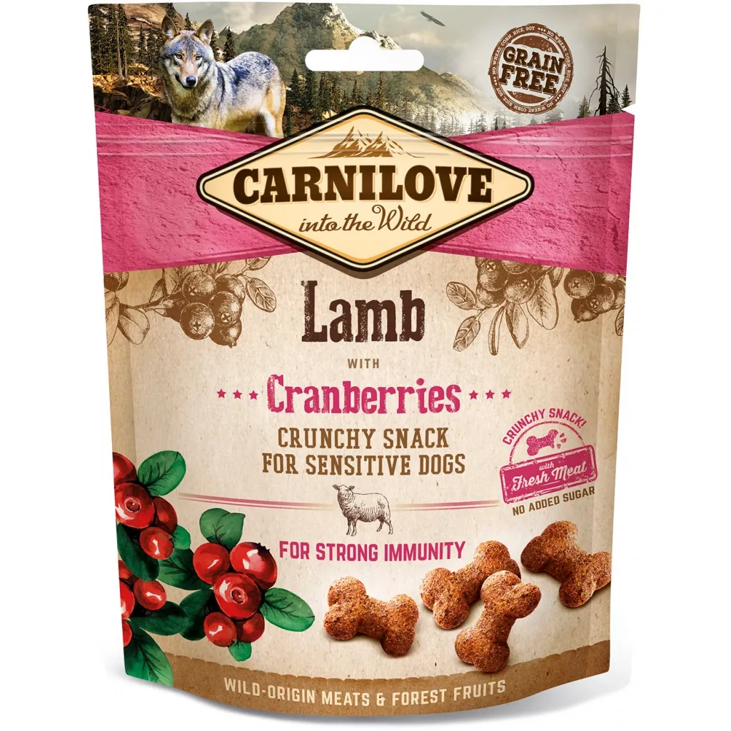 Лакомство для собак Carnilove Crunchy Snack с ягненком, журавлиной и мясом 200 г (8595602527250)