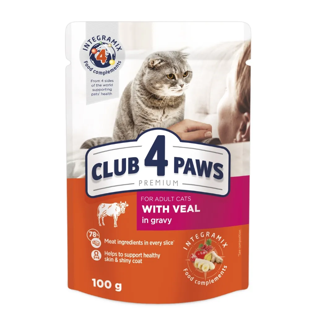 Вологий корм для котів Club 4 Paws в соусі з телятиною 100 г (4820083908965)