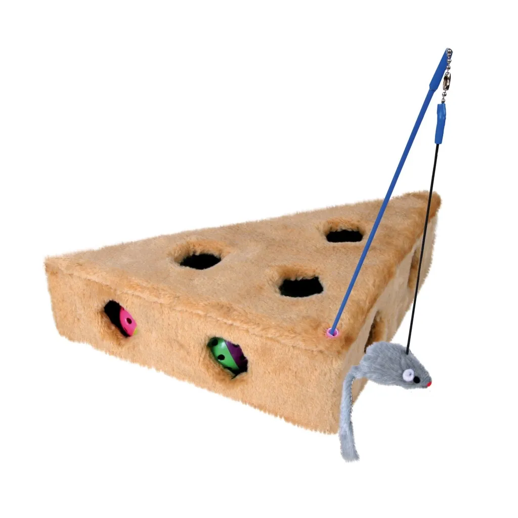 Игрушка для кошек Trixie Сыр меховой с игрушками 36х8х26 см (4011905045054)