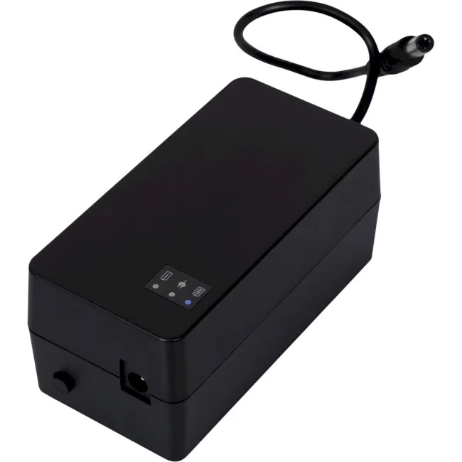 Источник бесперебойного питания ERGO UPS-A01-8 8800mAh