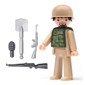 Машинка і техніка для ігор Igracek Soldier and accessories Солдат с аксессуарами